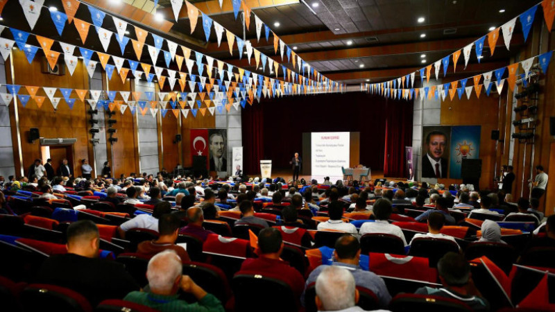 Büyükkılıç, Ak Parti Teşkilat Eğitim Programı’nda Konuşarak Bilgi Paylaştı
