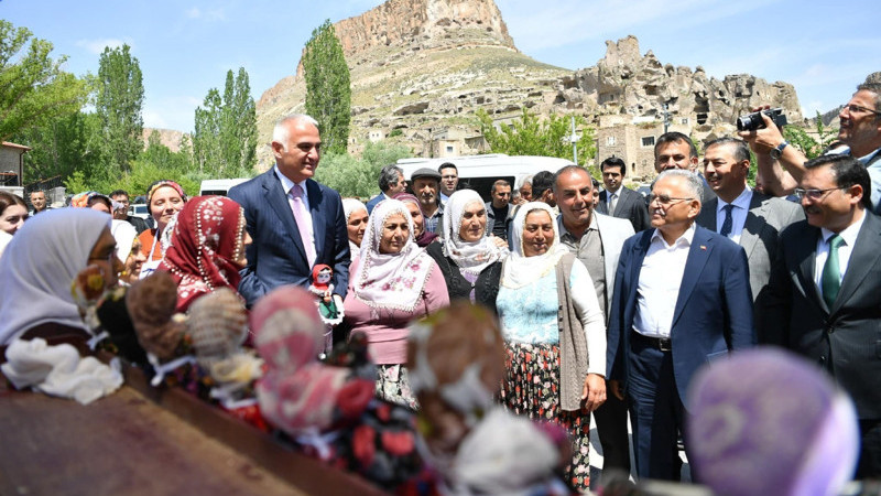 Büyükkılıç: “Türkiye Kültür Yolu Festivali Kayseri’mizde Başlıyor, Herkesi Davet Ediyorum”