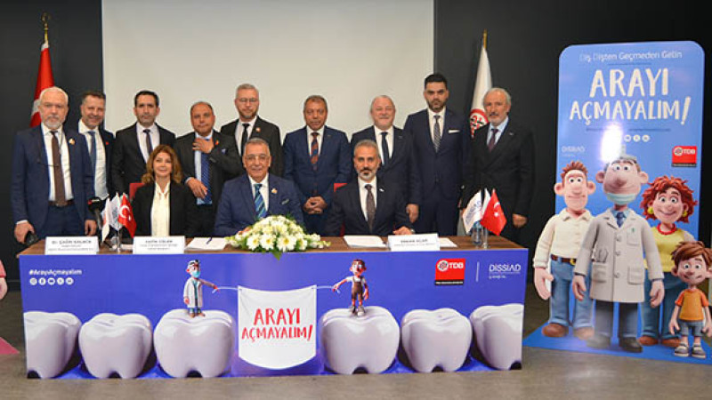 Sağlıkta devrim niteliğinde iş birliği: ‘Arayı Açmayalım’