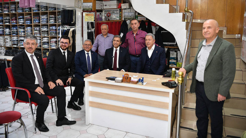 Büyükkılıç, Genel Başkan Yardımcısı Demir İle Kazancılar Esnafını Ziyaret Etti