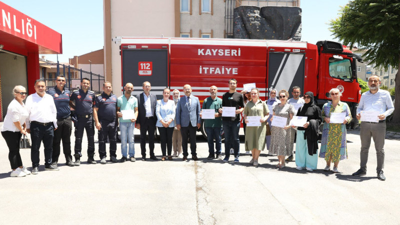 Büyükşehir’in “Afet” Odaklı Kurslarında Katılım Belgeleri Sahiplerini Buldu