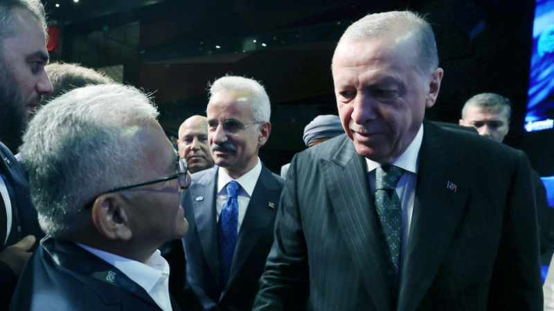 Başkan Büyükkılıç, Cumhurbaşkanı Erdoğan İle İstanbul’da Görüştü