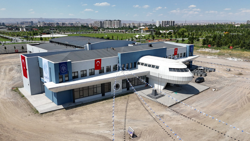 Bu lisede öğrenciler SİHA’lı İHA’lı eğitim alacaklar