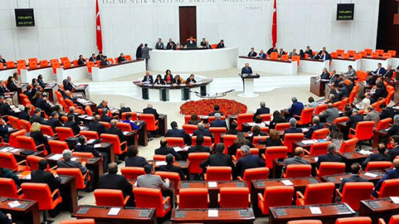 Son İstifaların Ardından Meclis'te Koltuk Dağılımı Belli Oldu