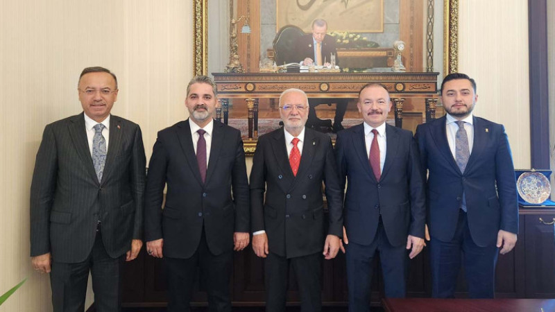 Önce Ataş sonra Buzkan paylaştı; AK Parti’de dikkat çeken ziyaret