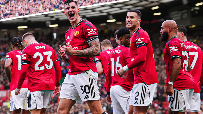 Premier League'de yeni moda; Kule Santrfor