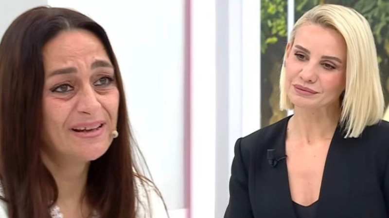 Esra Erol Yurttan Kaçan 16 Yaşındaki Genç Kızı Kurtardı!