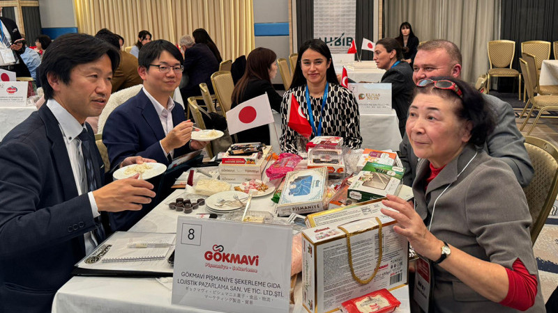 AKİB, Kasımda 1,55 Milyar Dolar İhracata Ulaştı, Uzak Pazar Odaklı Stratejik Açılım Güç Kazandı