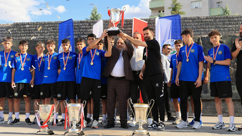 Talas'ta Sporcu Fabrikası'nın Yükselen Yıldızları