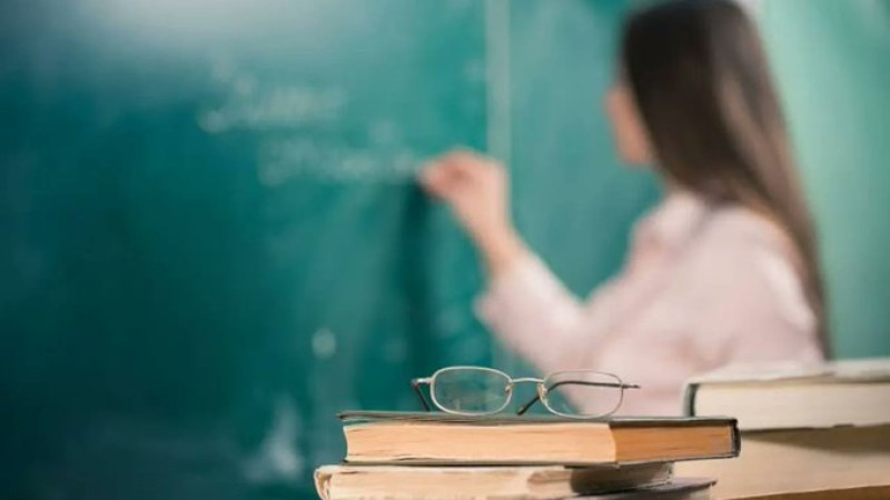 10 Bin Öğretmen Ne Zaman Göreve başlayacağı sorgulanıyor