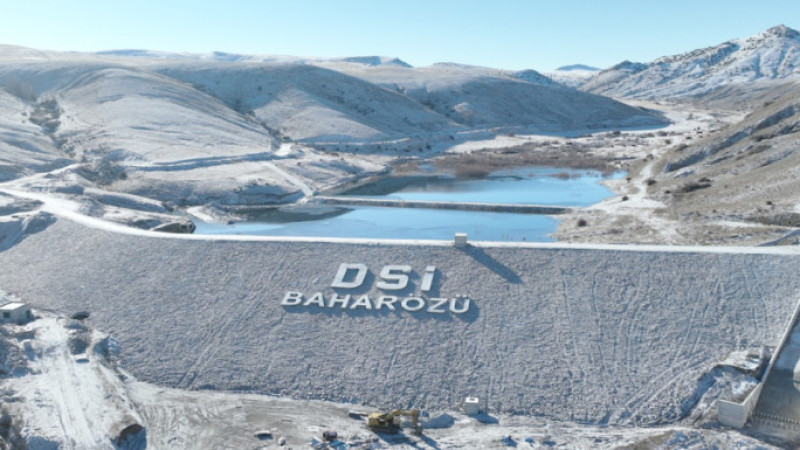 Bakanlık duyurdu; O barajda su tutuldu