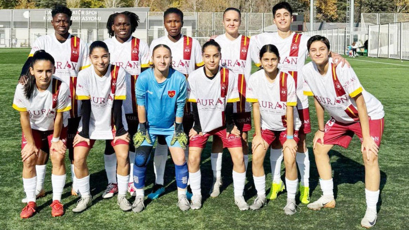 Auran Kayseri Kadın Futbol Kulübü Süper Lig’de: Namağlup Gelen Tarihi Başarı