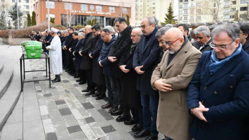 Başkan Büyükkılıç’ın Eşi Dr. Necmiye Büyükkılıç’ın Annesi Güler Çarman Ebediyete Uğurlandı
