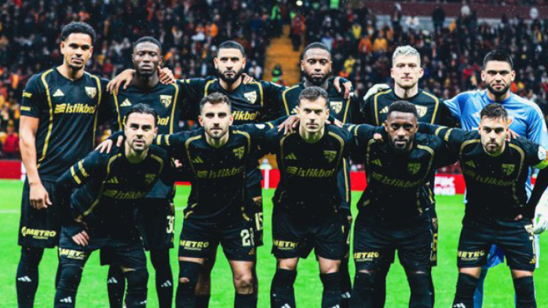 Galatasaray 2 – Kayserispor 0 (ilk yarı sonucu)