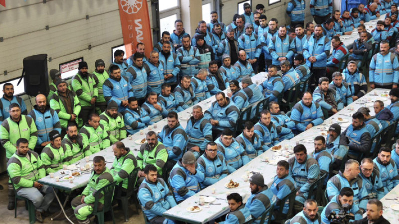 Kocasinan’da Toplu Sözleşme Sevinciyle Emekçinin Yüzü Gülüyor