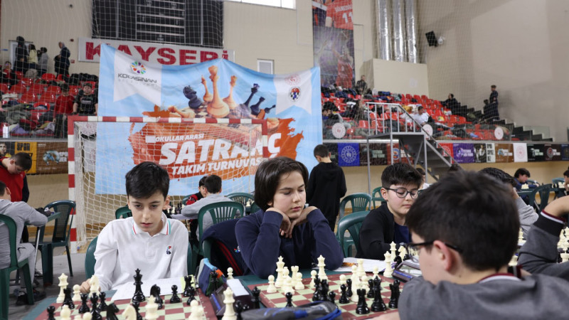 Kocasinan’daki Satranç Turnuvası Sona Erdi, Şampiyonlar Kayseri’yi Temsil Edecek