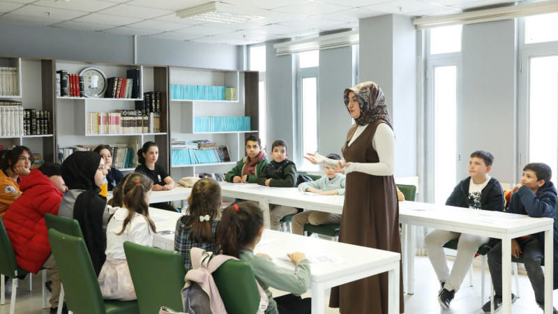 Yeşilhisarlı çocuklar Japonca öğreniyor