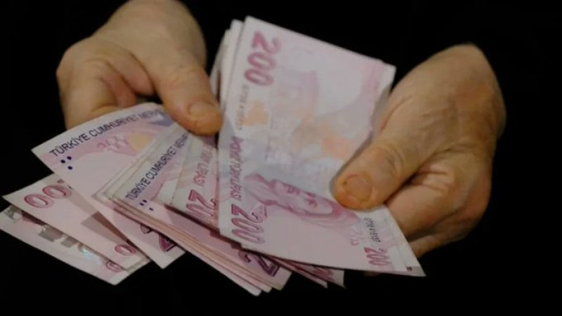 Emeklilere yüzde 10 ek ödeme çağrısı