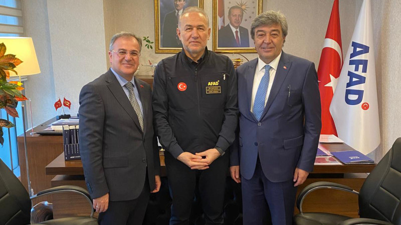 Başkan Özdoğan Ankara’da: “Hacılar İçin Durmadan Çalışıyoruz”