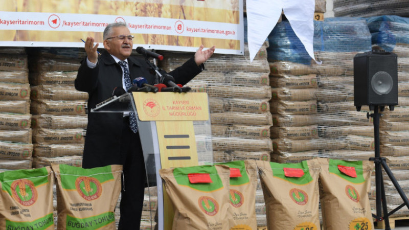Büyükkılıç; “Elleri Emek Kokan Çiftçilerimize Hizmetkâr Olmayı En Büyük Onur Biliriz”