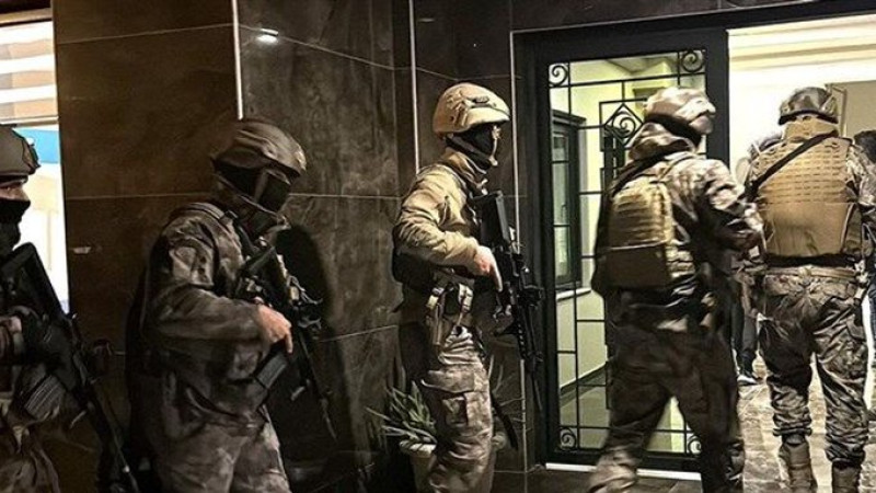 İstanbul'da suç örgütlerine operasyon; 27 şüpheli gözaltında