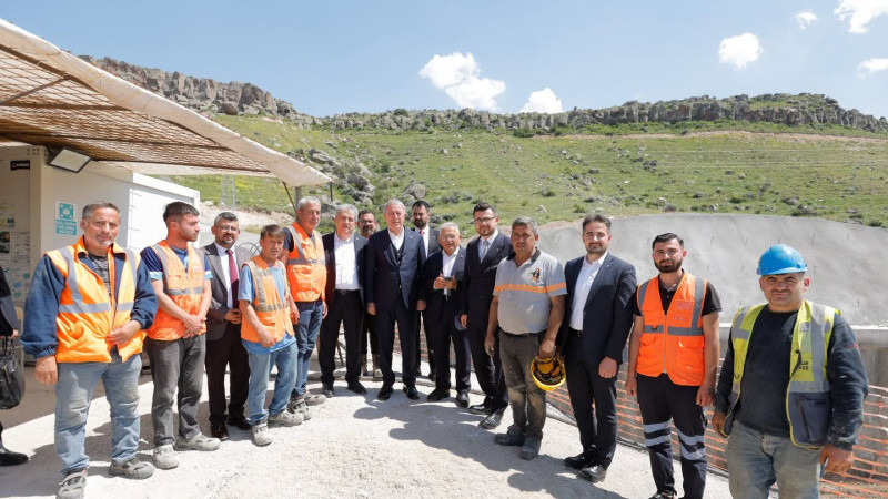 Büyükkılıç Ve Akar’dan YHT İncelemesi; Hızlı Tren Hattında Yüzde 42 İlerleme