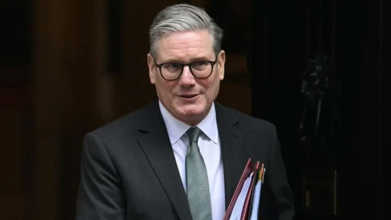 İngiltere Başbakanı Keir Starmer istifa etti