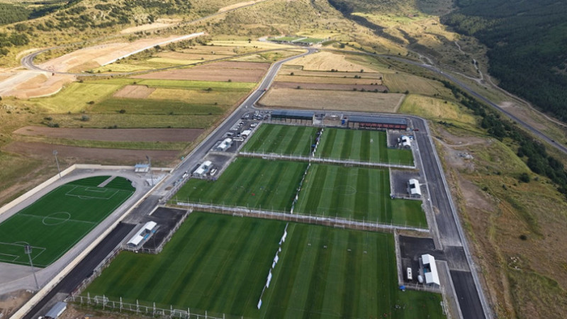 Başkan Büyükkılıç: “Erciyes, Futbolda Hazırlık Döneminin En Güçlü Kamp Merkezi Oldu”