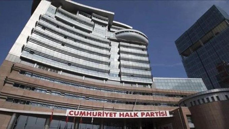 CHP'de toplu istifa dalgası: Dört ilde çok sayıda isim Yeni Parti'ye geçti