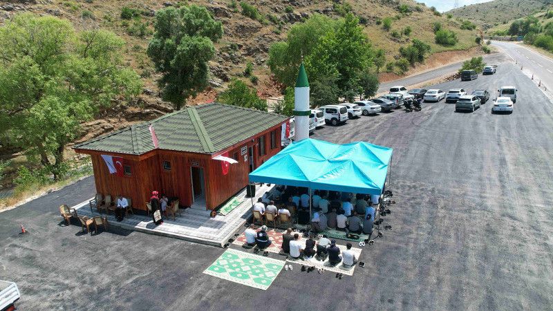 Büyükpınar Mesire Alanı Cennet Mescidi İbadete Açıldı