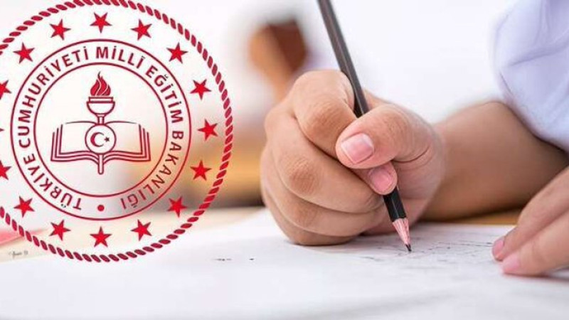 MEB’den esnek ders saati düzenlemesi: Bazı okullarda dersler 30 dakikaya inecek