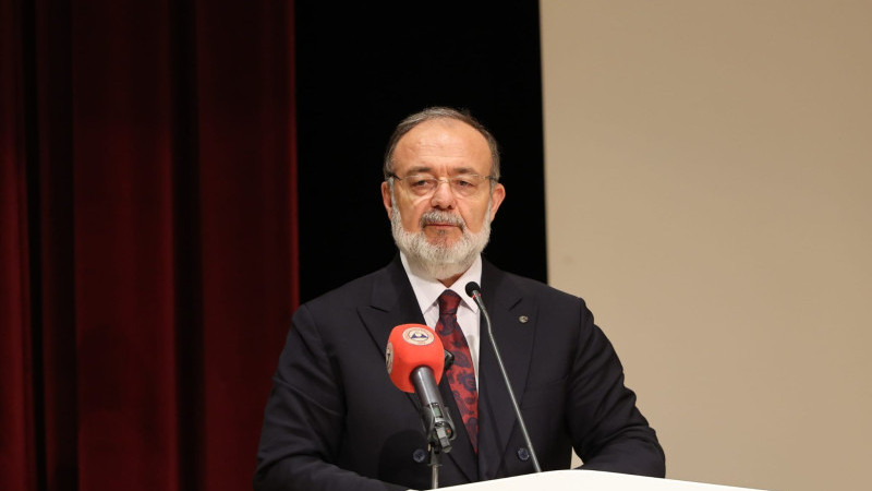 Diyanet İşleri eski Başkanı Görmez ERÜ’de Konferans Verdi